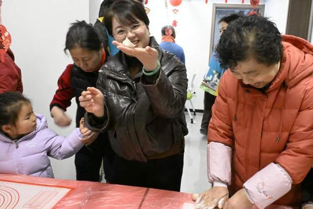 2110户居民告别昔日“煤卫合用”的拥挤岁月！彭一小区旧改圆梦后迎来首个团圆年